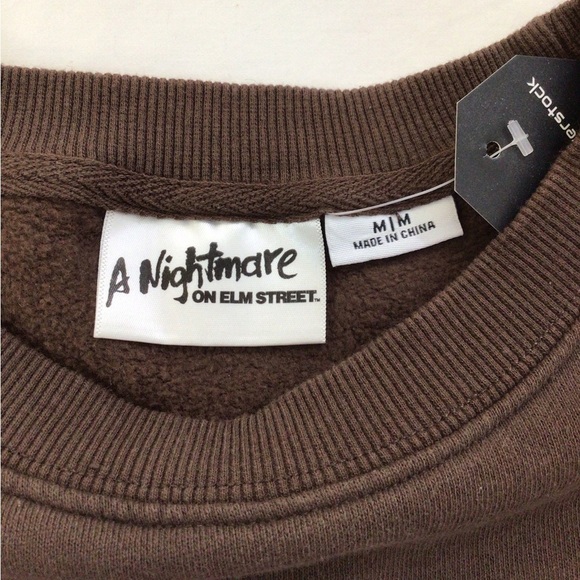 NWOT Freddy Krueger Brown Crew Loose Fit Sweater, sz MD - Picture 2 of 16